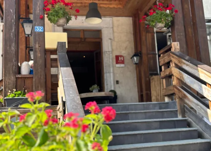 ホテル L'hermitage 3*